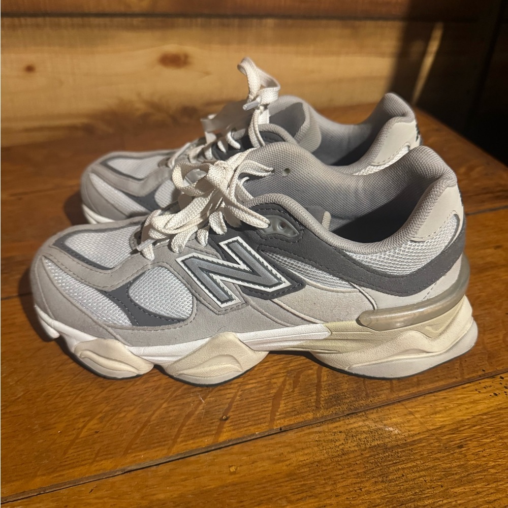 New Balance Gray and White Athletic Shoes - Picture 2 of 8